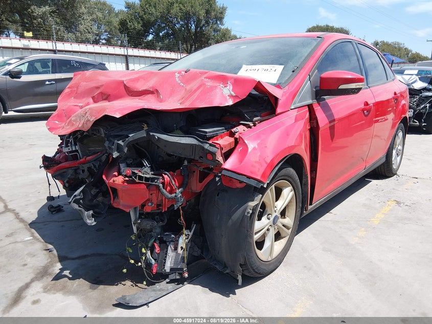 2014 Ford Focus, Front End, IAAI, VIN 1FADP3F27EL175476 — photo 2