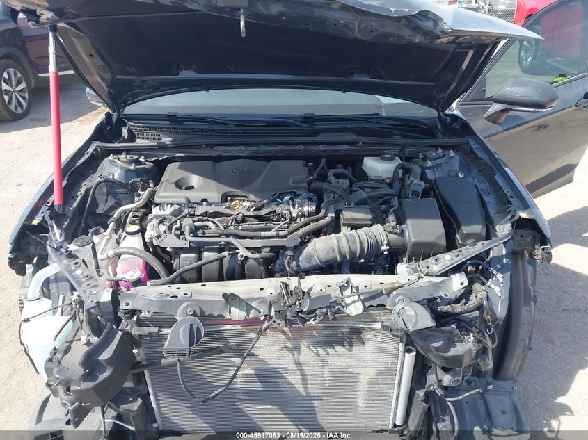 TOYOTA CAMRY - zdjęcie 10