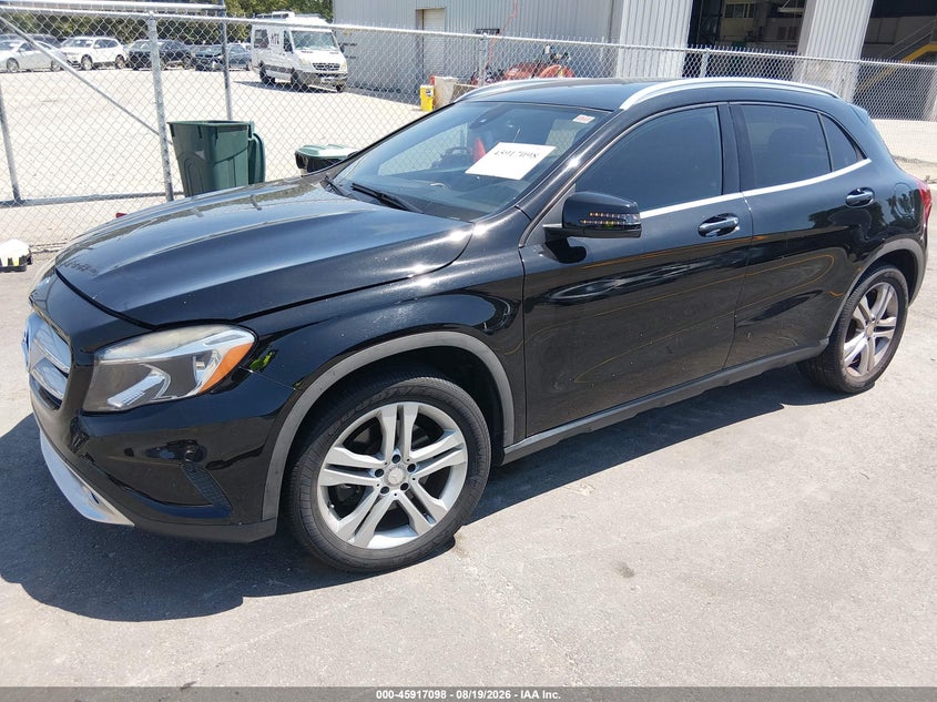 2016 MERCEDES-BENZ GLA 250 auction photo 2