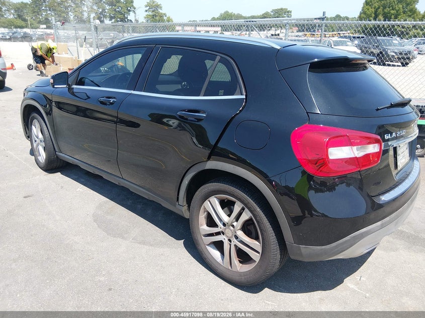 2016 MERCEDES-BENZ GLA 250 auction photo 3