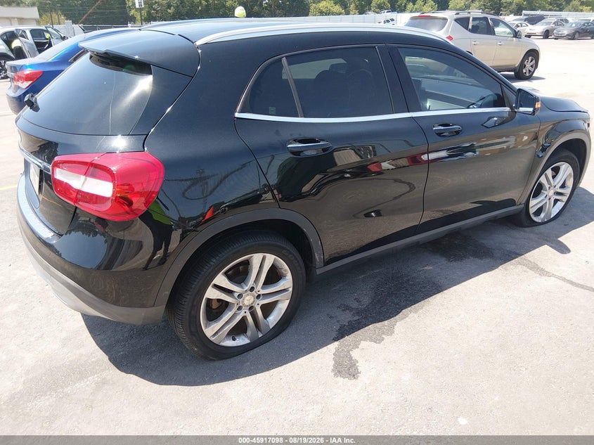 2016 MERCEDES-BENZ GLA 250 auction photo 4