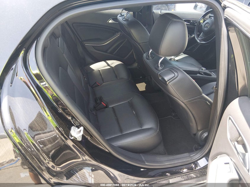 2016 MERCEDES-BENZ GLA 250 auction photo 8