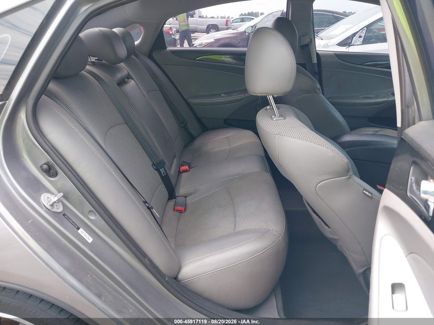 2014 HYUNDAI SONATA auction photo 8