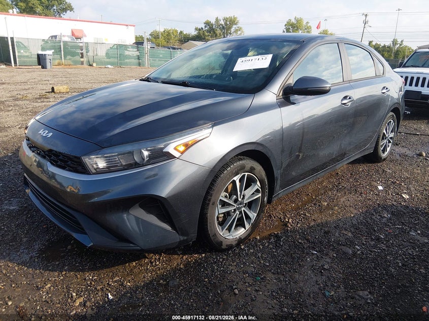 2023 KIA FORTE auction photo 2