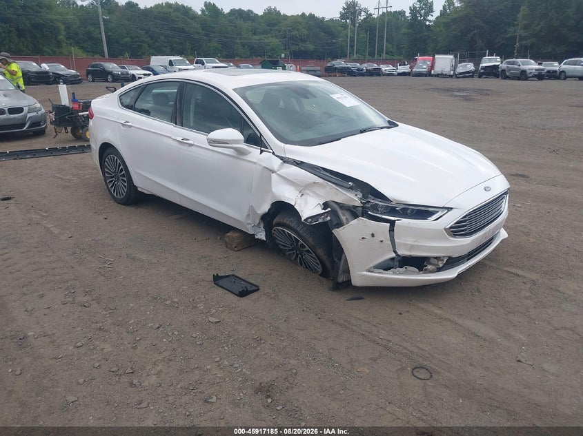 Vin: 3fa6p0d95hr303761, lot: 46416273, ford fusion titanium 2017 img_1