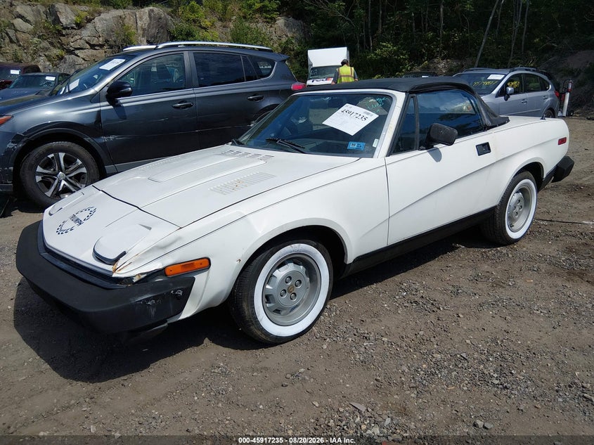 1980 TRIUMPH TR7 auction photo 2