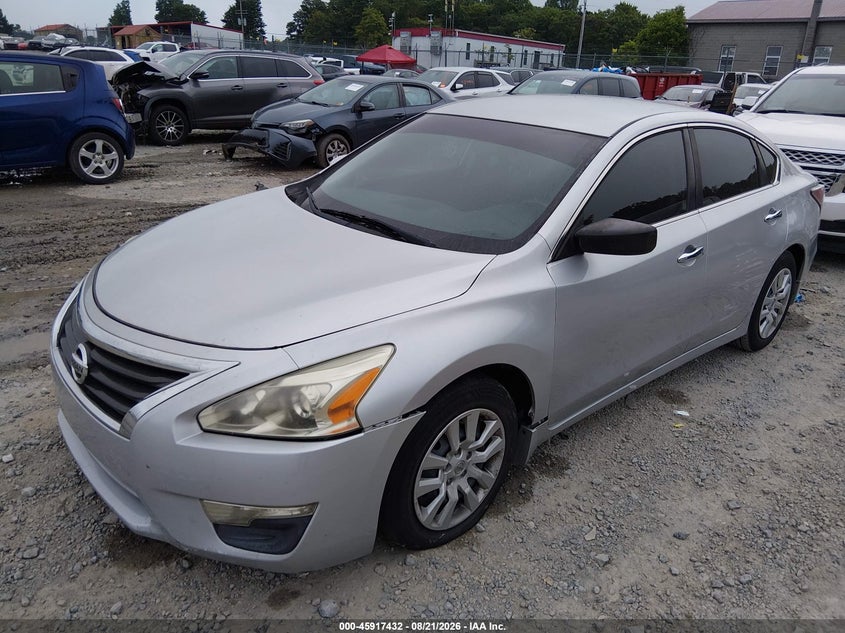 2015 NISSAN ALTIMA auction photo 2