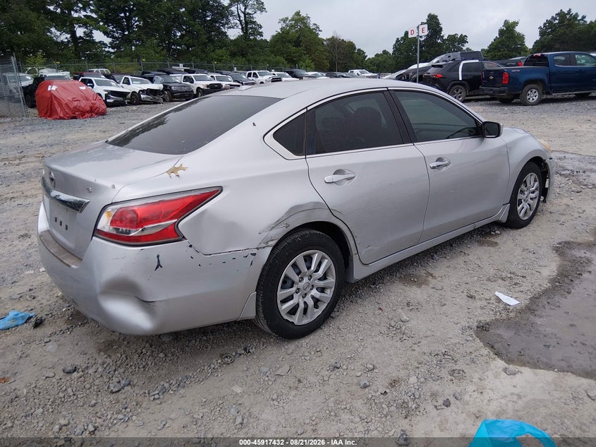 2015 NISSAN ALTIMA auction photo 4