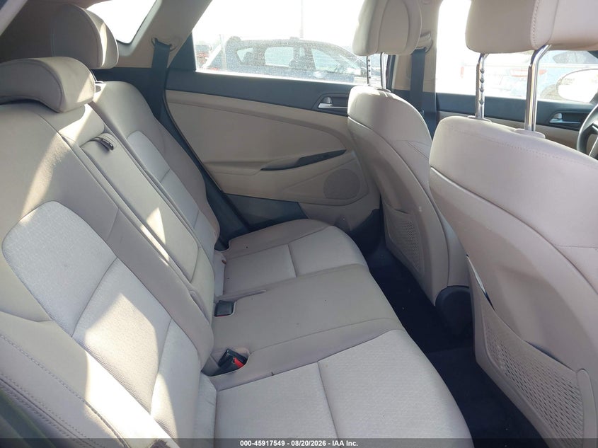 2017 HYUNDAI TUCSON auction photo 8