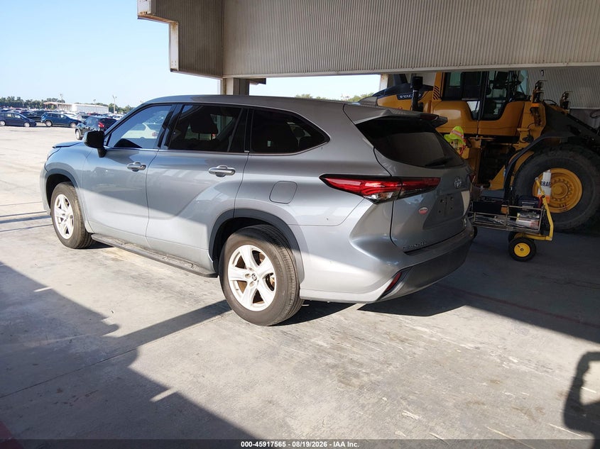 2021 TOYOTA HIGHLANDER auction photo 3