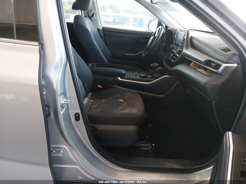 2021 TOYOTA HIGHLANDER auction photo 5