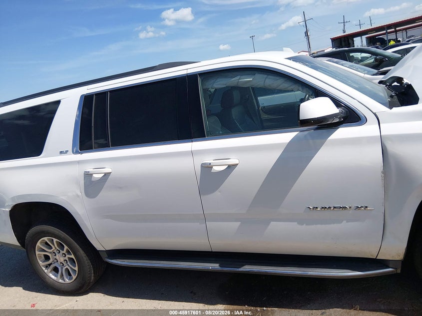 GMC YUKON XL - zdjęcie 13