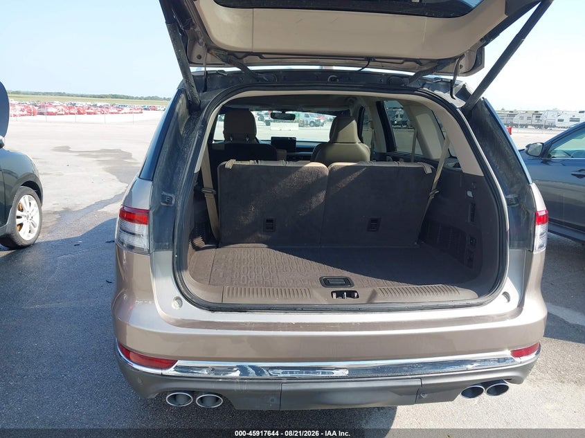LINCOLN AVIATOR 2020 VIN 5LM5J7XC3LGL16282