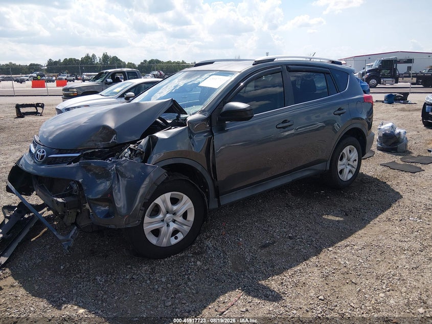 2013 Toyota RAV 4, Front End, IAAI, VIN JTMZFREV1DD024255 — photo 2