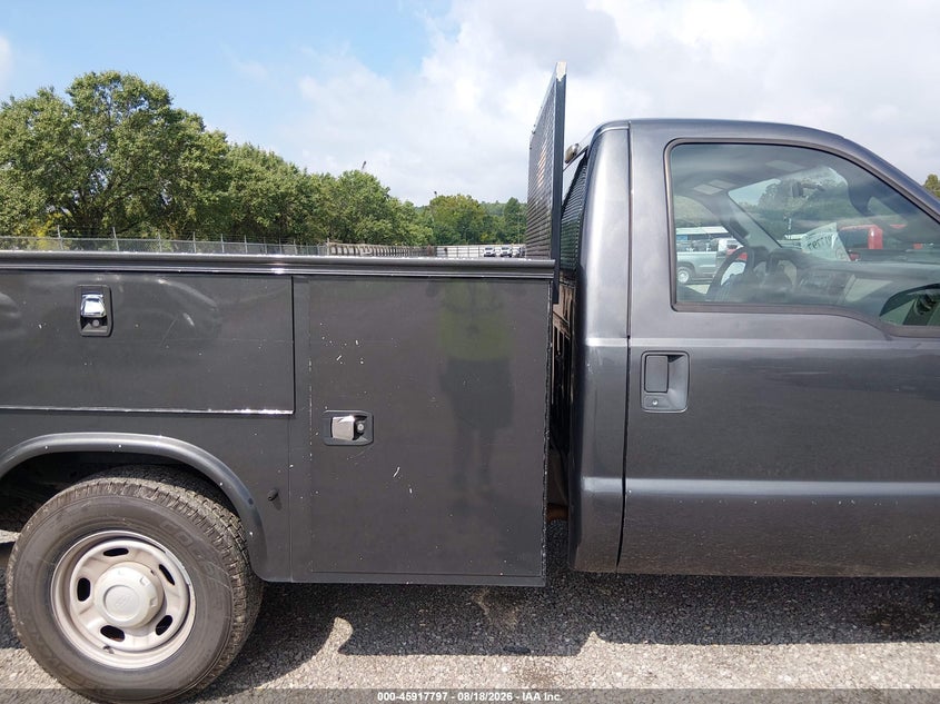 2016 FORD F-250 auction photo 8