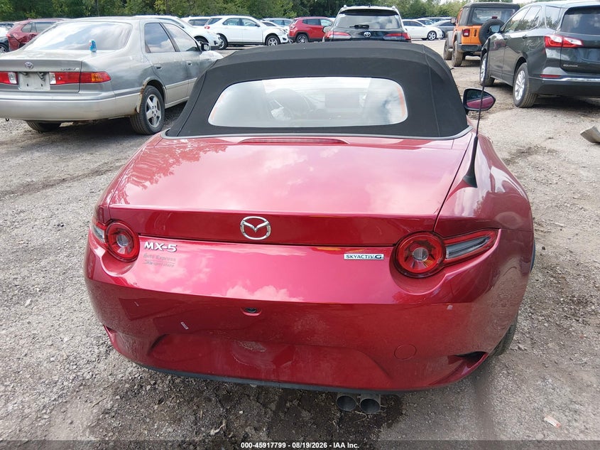 2025 Mazda MX-5 (VIN: JM1NDAB73S0654374)