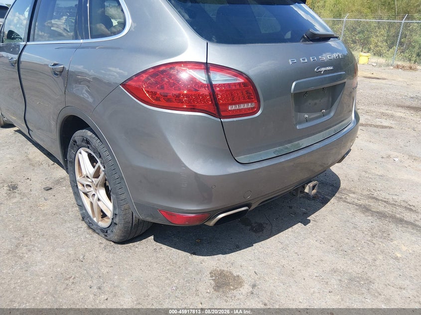 PORSCHE CAYENNE 2012 VIN WP1AA2A22CLA08499