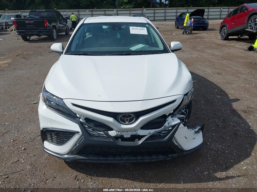 TOYOTA CAMRY - zdjęcie 12