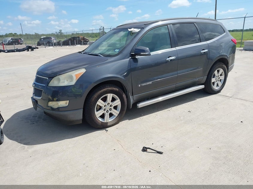 2009 Chevrolet Traverse, Normal Wear & Tear, IAAI, VIN 1GNER23D79S102880 — photo 2