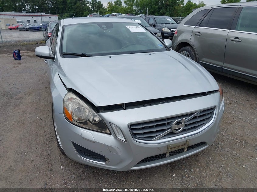 2012 VOLVO S60 auction photo 6