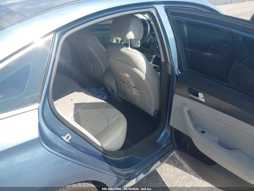 2015 HYUNDAI SONATA auction photo 8