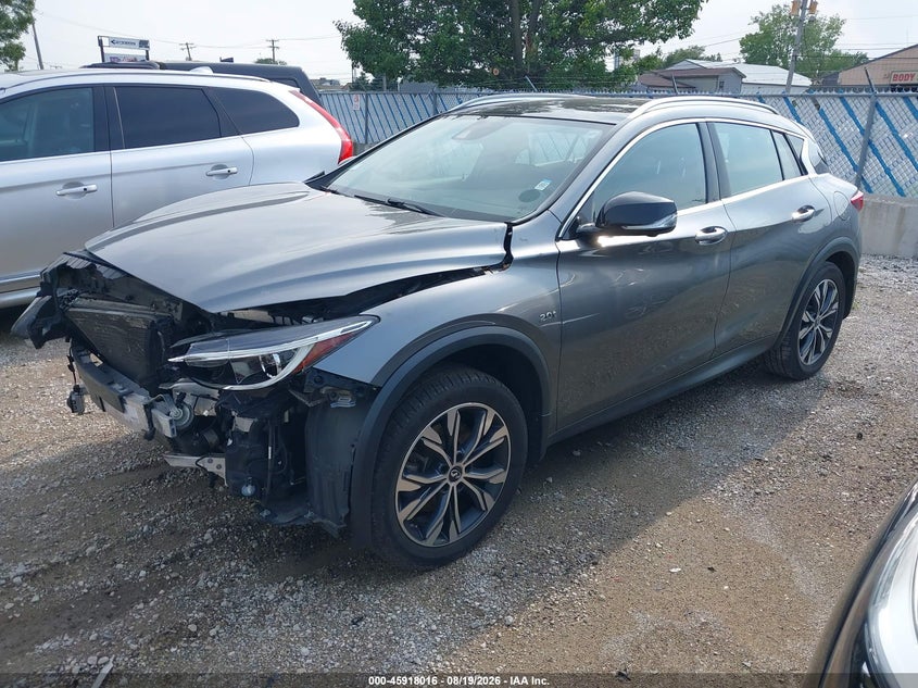 2018 Infiniti Qx30 Premium, Front End, IAAI, VIN SJKCH5CR7JA054210 — photo 2