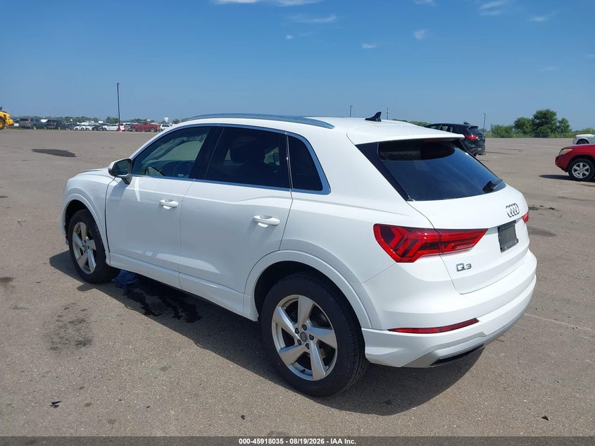 AUDI Q3 - zdjęcie 3