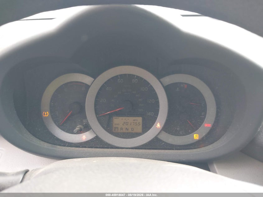 2011 TOYOTA RAV4 auction photo 7