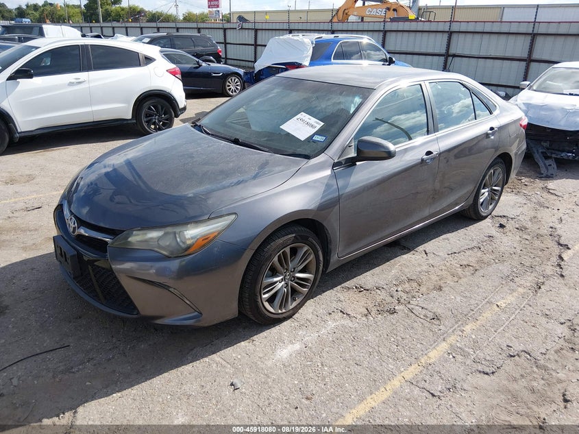 2017 TOYOTA CAMRY auction photo 2