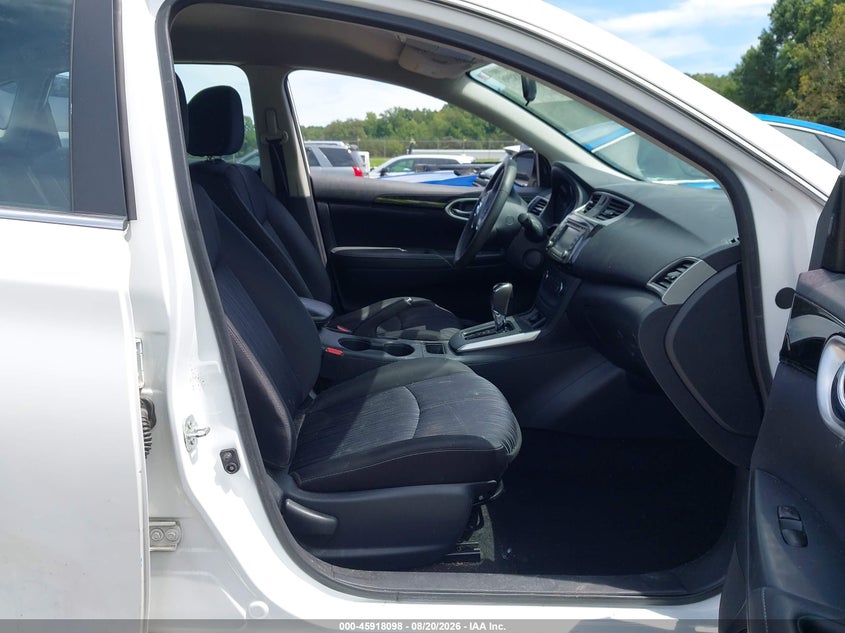 2017 NISSAN SENTRA auction photo 5
