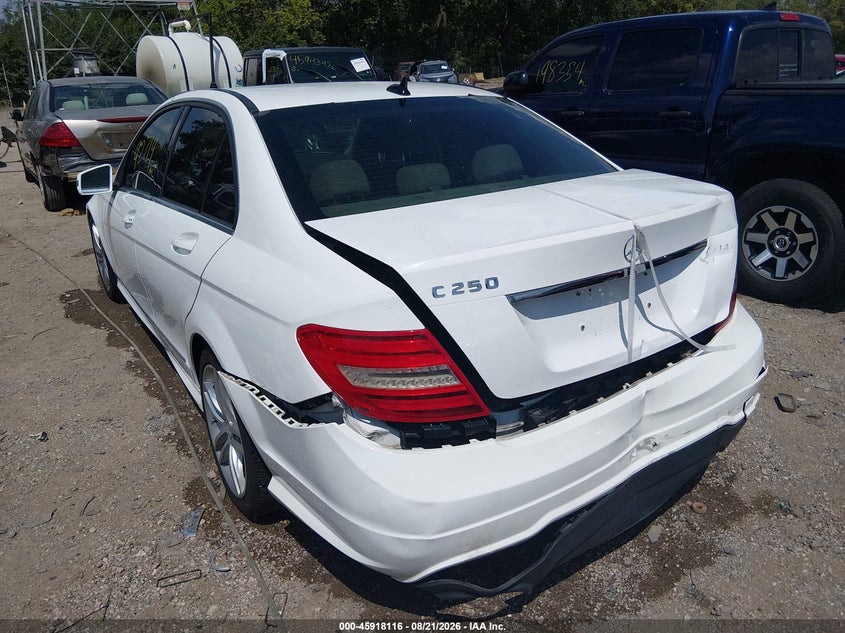 MERCEDES-BENZ C 250 2014 VIN WDDGF4HB2ER312954