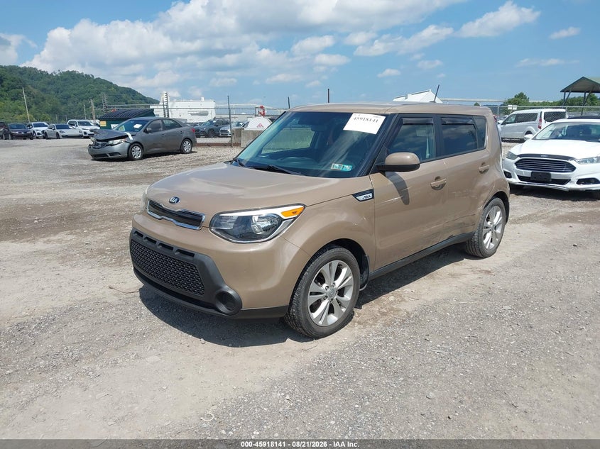2015 Kia Soul, Левый бок, IAAI, VIN KNDJP3A54F7148101 — фото 2