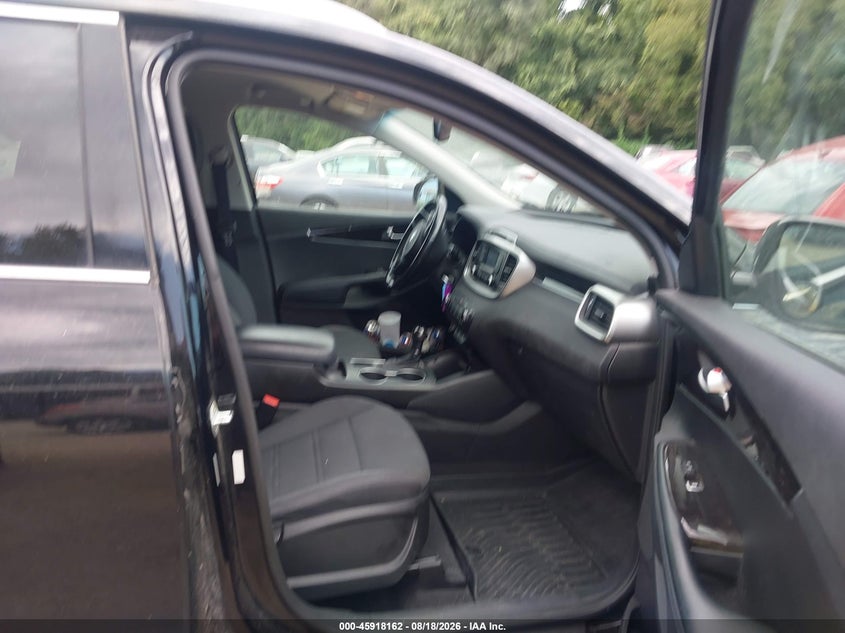 2016 KIA SORENTO auction photo 5