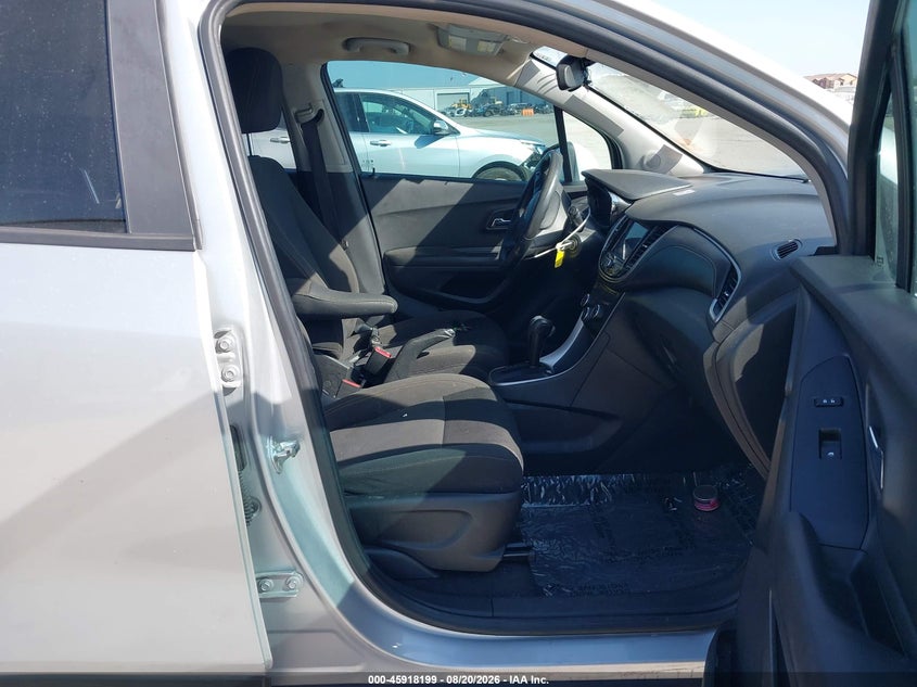 2021 CHEVROLET TRAX auction photo 5