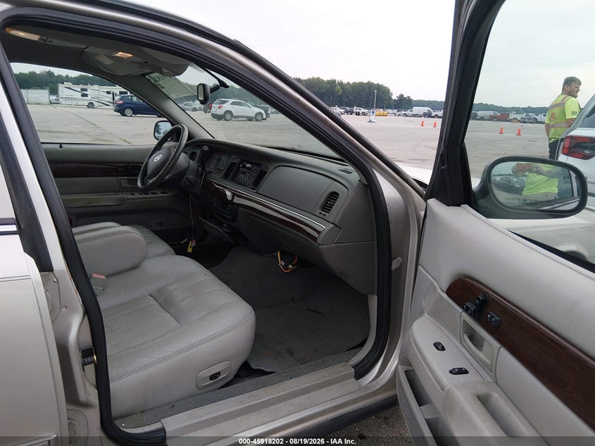 2003 MERCURY GRAND MARQUIS auction photo 5