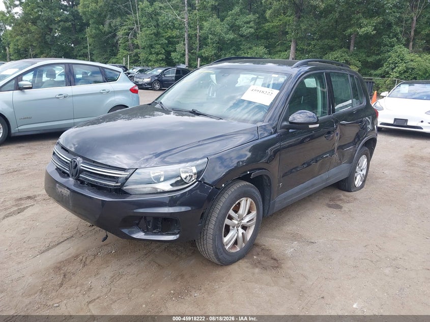 VOLKSWAGEN TIGUAN 2017 VIN WVGAV7AX5HK014353
