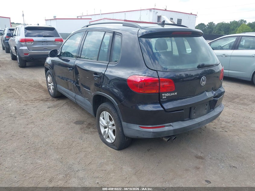 2017 VOLKSWAGEN TIGUAN auction photo 3