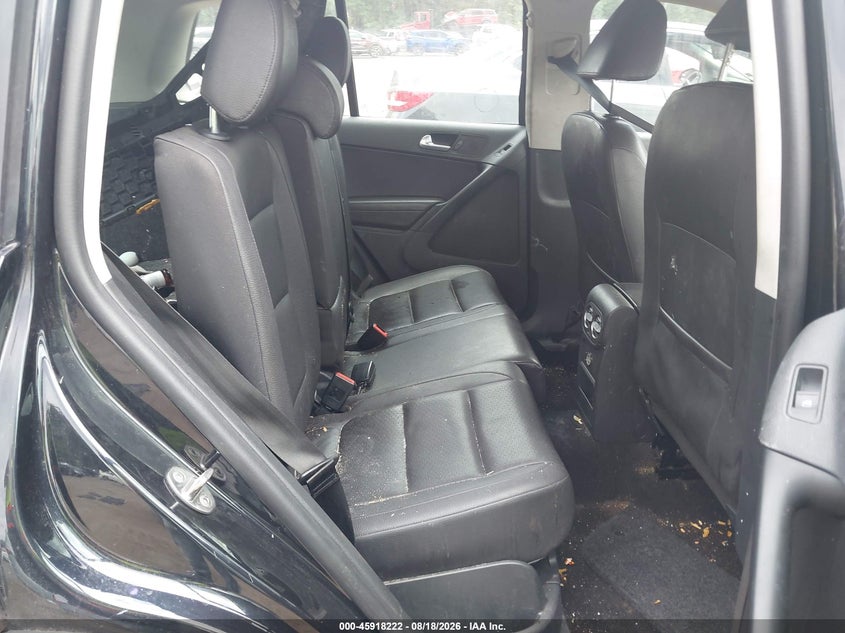 2017 VOLKSWAGEN TIGUAN auction photo 8