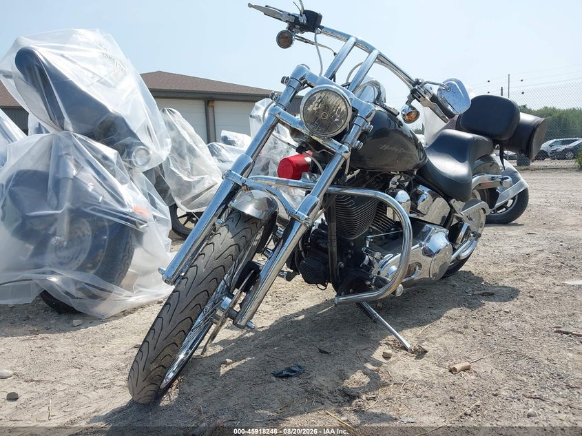 HARLEY-DAVIDSON FXSTDI 2006