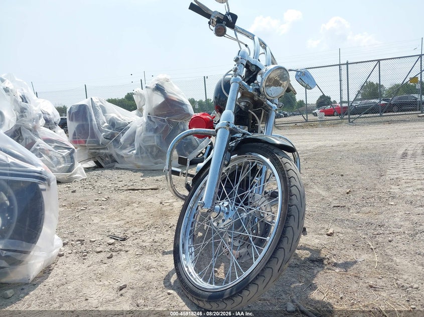 HARLEY-DAVIDSON FXSTDI 2006