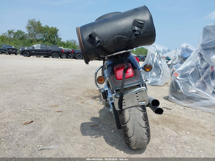 HARLEY-DAVIDSON FXSTDI 2006