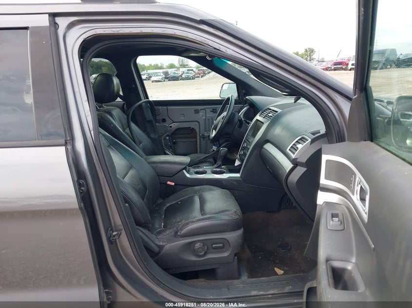 2013 FORD EXPLORER auction photo 5