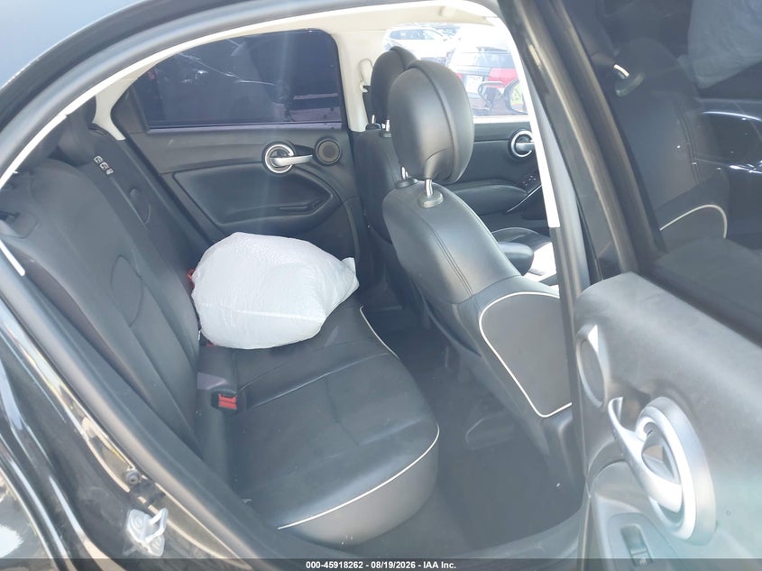 2017 FIAT 500X auction photo 8