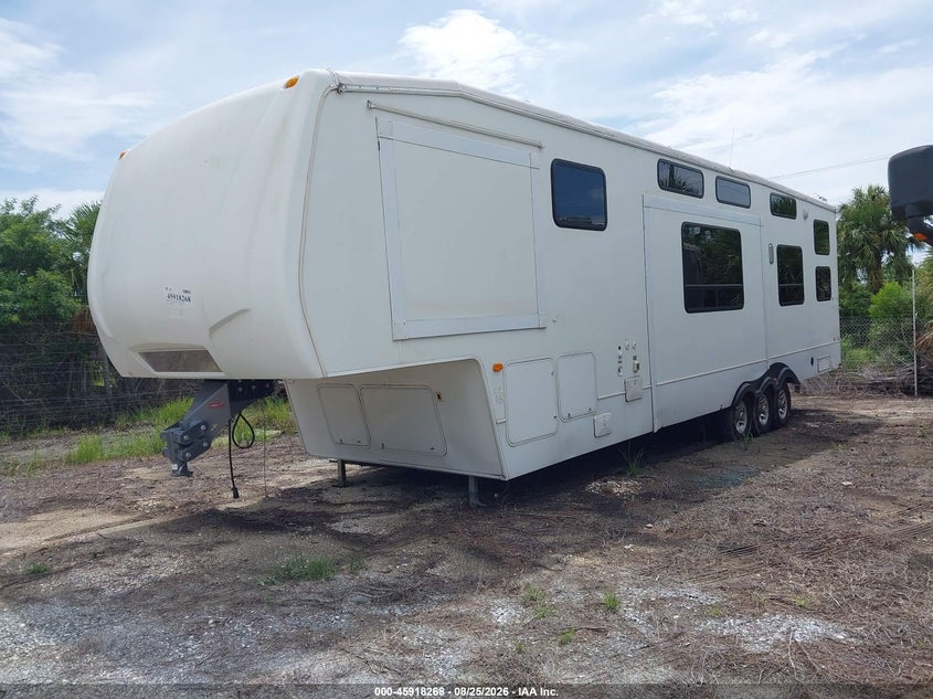 2010 KEYSTONE RV OTHER auction photo 2