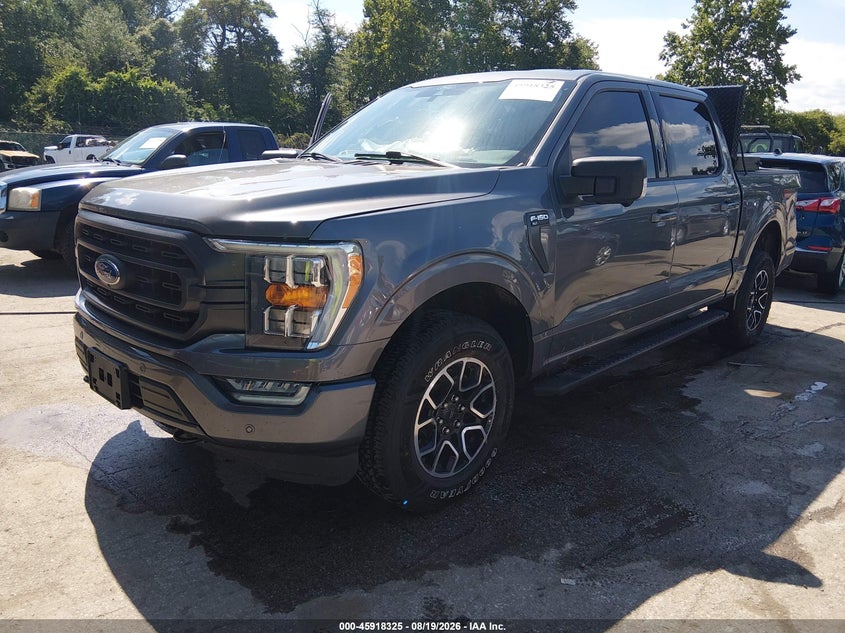 2021 Ford F-150, Rollover, IAAI, VIN 1FTFW1E59MFC77381 — photo 2