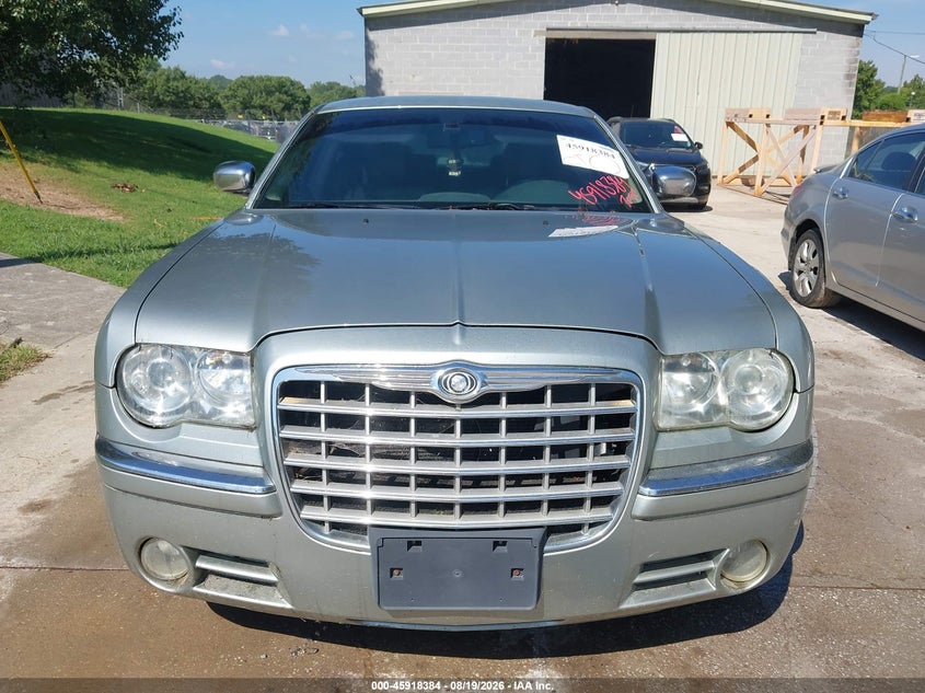 2006 CHRYSLER 300C auction photo 6