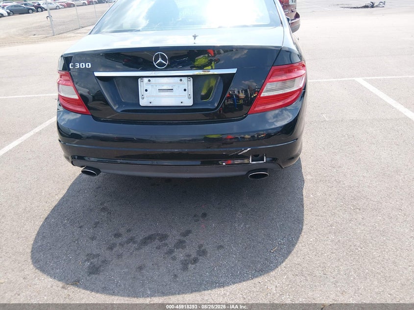 2010 MERCEDES-BENZ C 300 auction photo 6