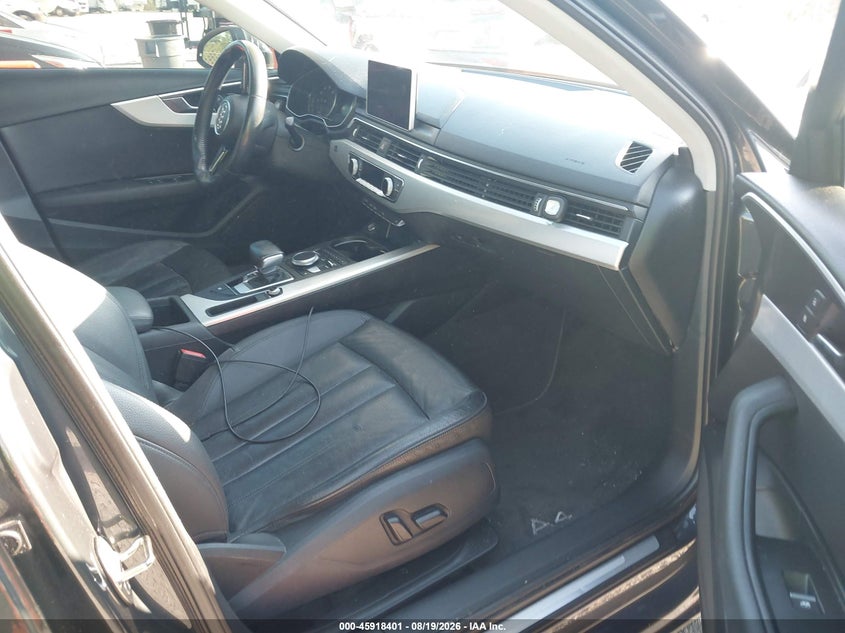 2017 AUDI A4 auction photo 5