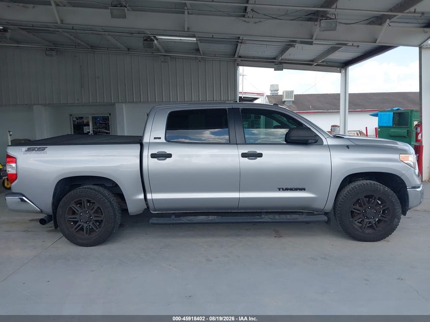 TOYOTA TUNDRA - zdjęcie 13