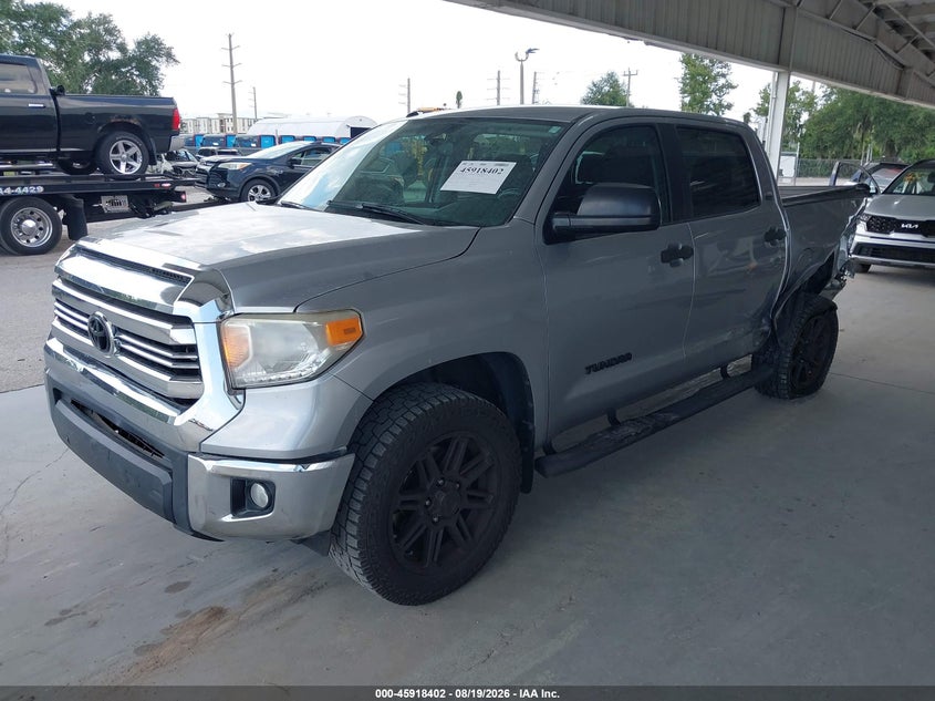 2017 TOYOTA TUNDRA auction photo 2